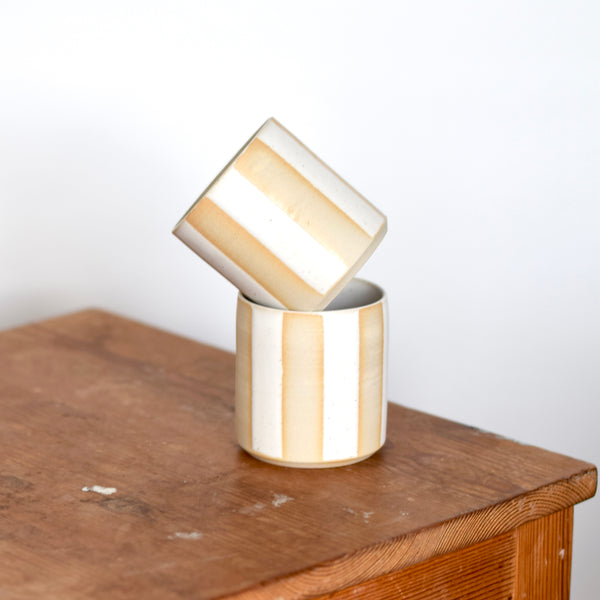 Handcup - Striped