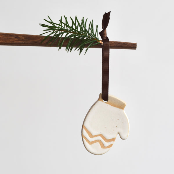 Christmas Ornament - Cozy Mitten